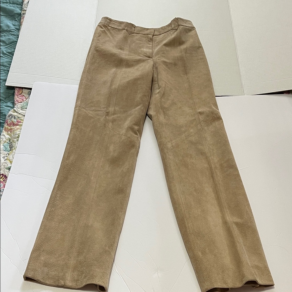 Ann Taylor Women's Tan 100% Leather Trousers size 2
